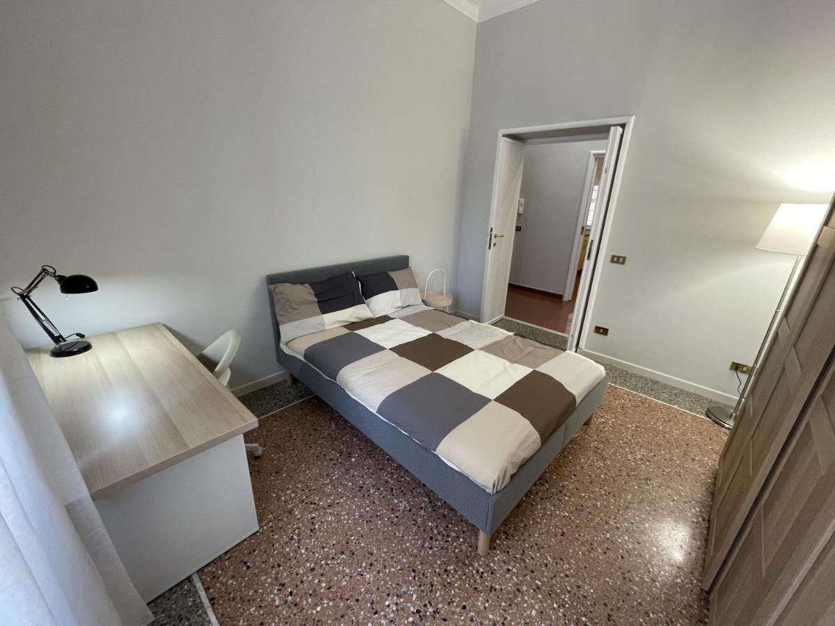 Piazza Vescovio Apartment โรม ภายนอก รูปภาพ